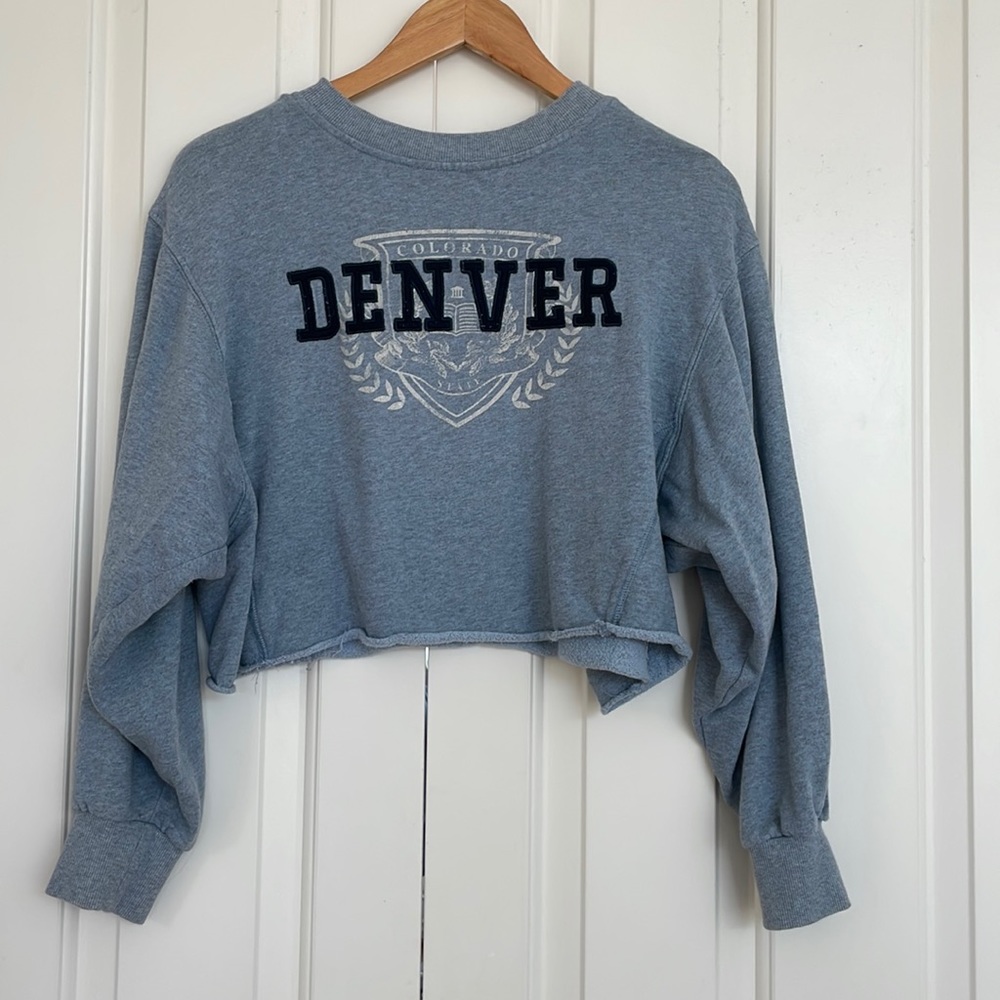 Wild fable cropped crew neck